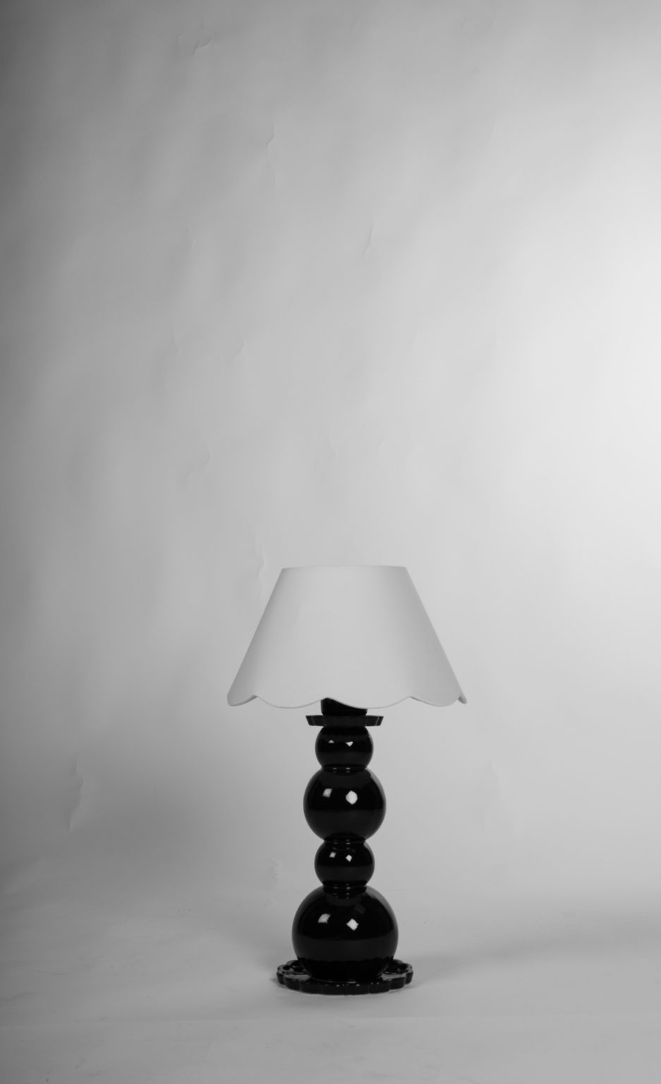 Viola lamp by Roosa Huttunen