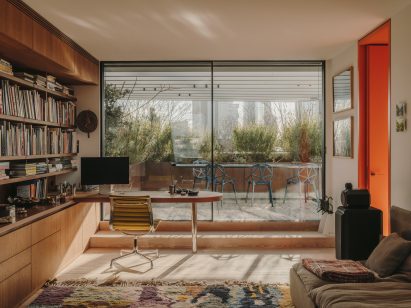 Two-storey extension within a penthouse in Frankfurt
