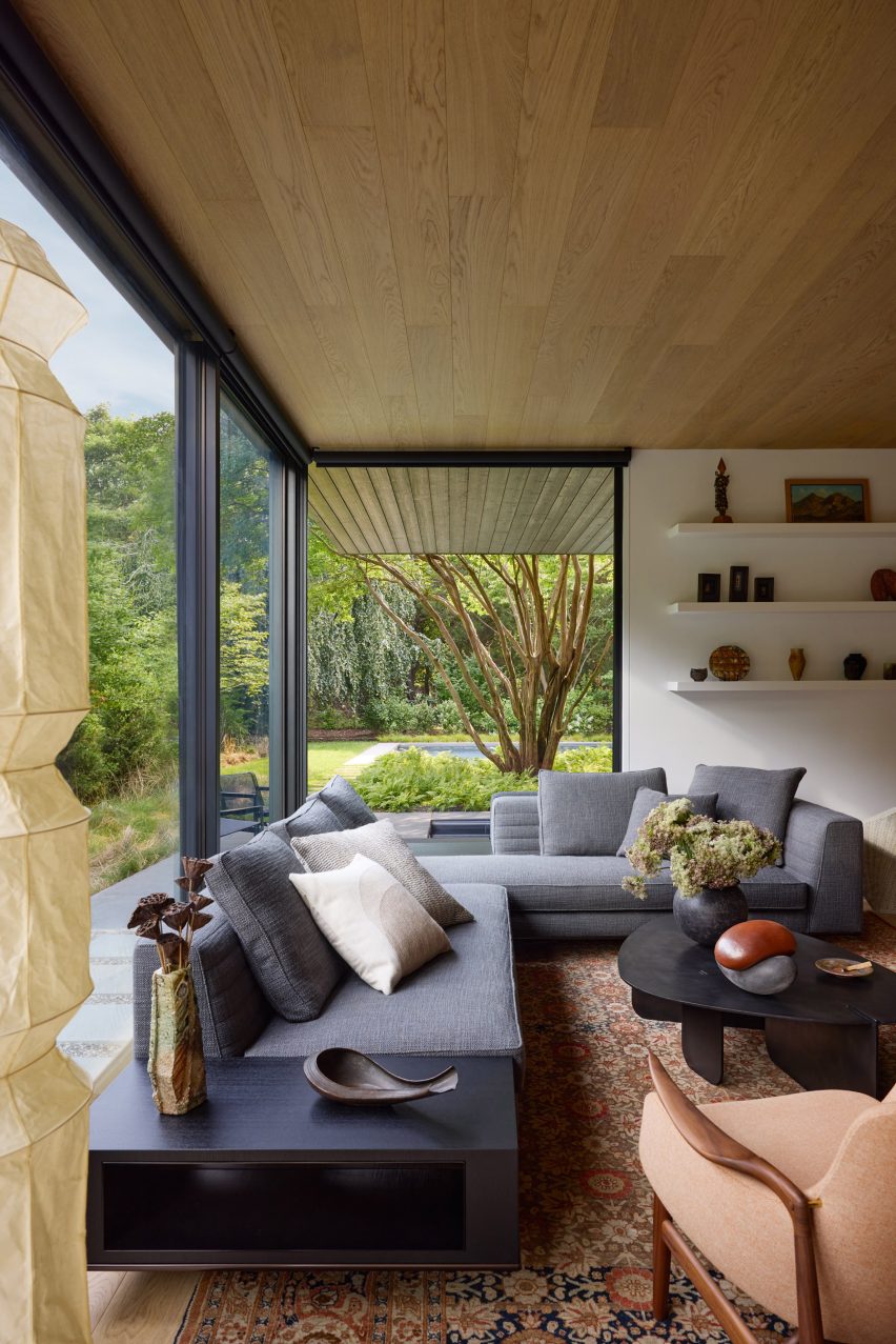 House in Amagansett by Khanna Schultz