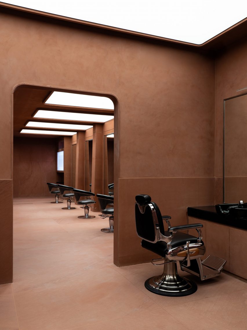 Geetanjali Salon