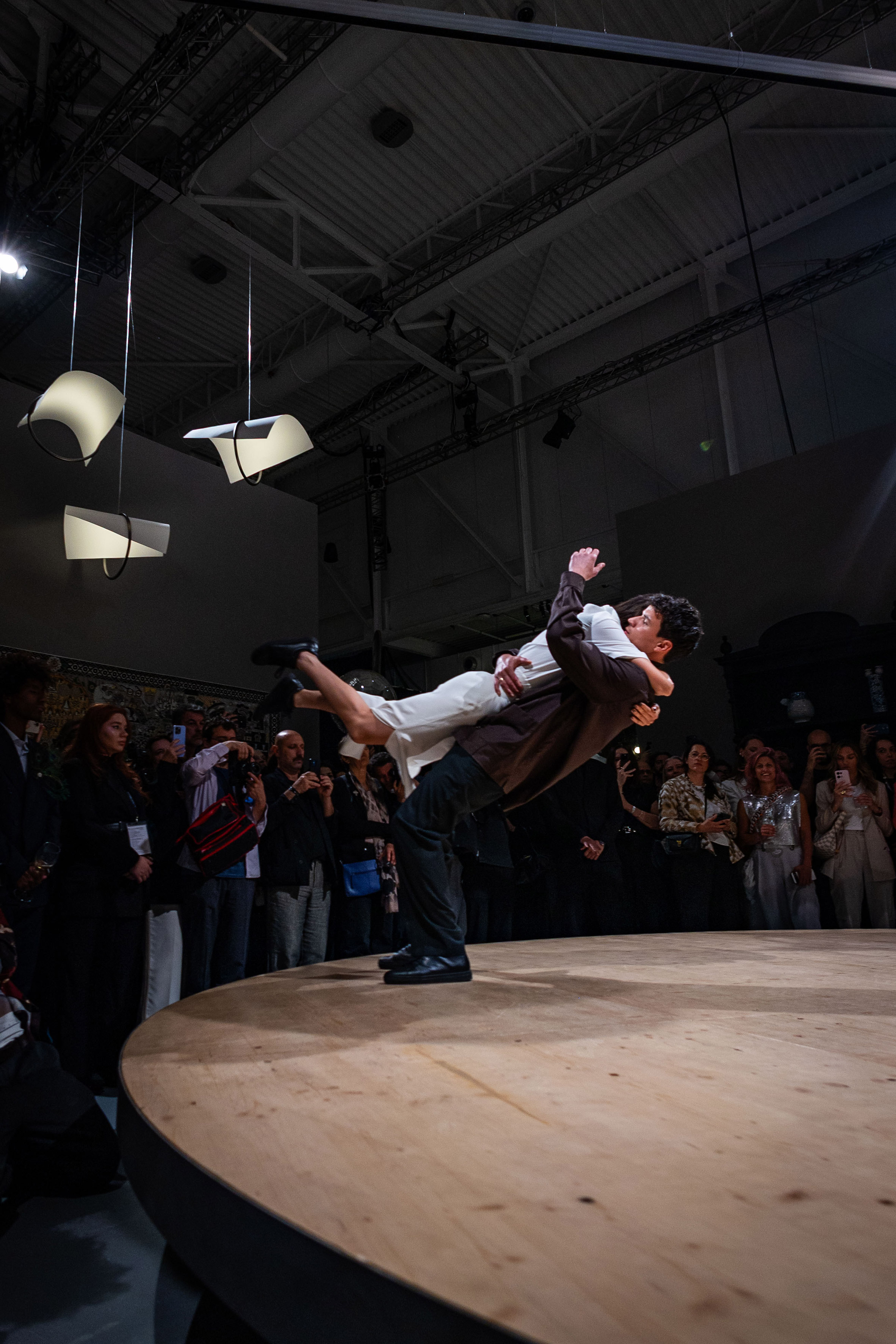 Moooi performance