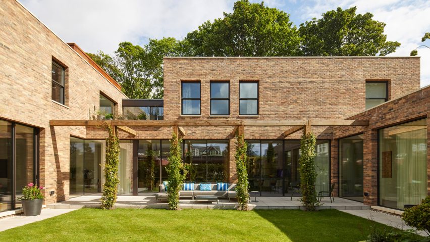 Home by Musson Brown Architects and Miltiadou Cook Mitzman