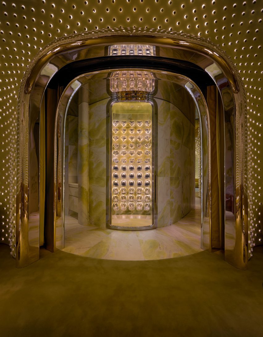 Peridot Bar by Studio Paolo Ferrari