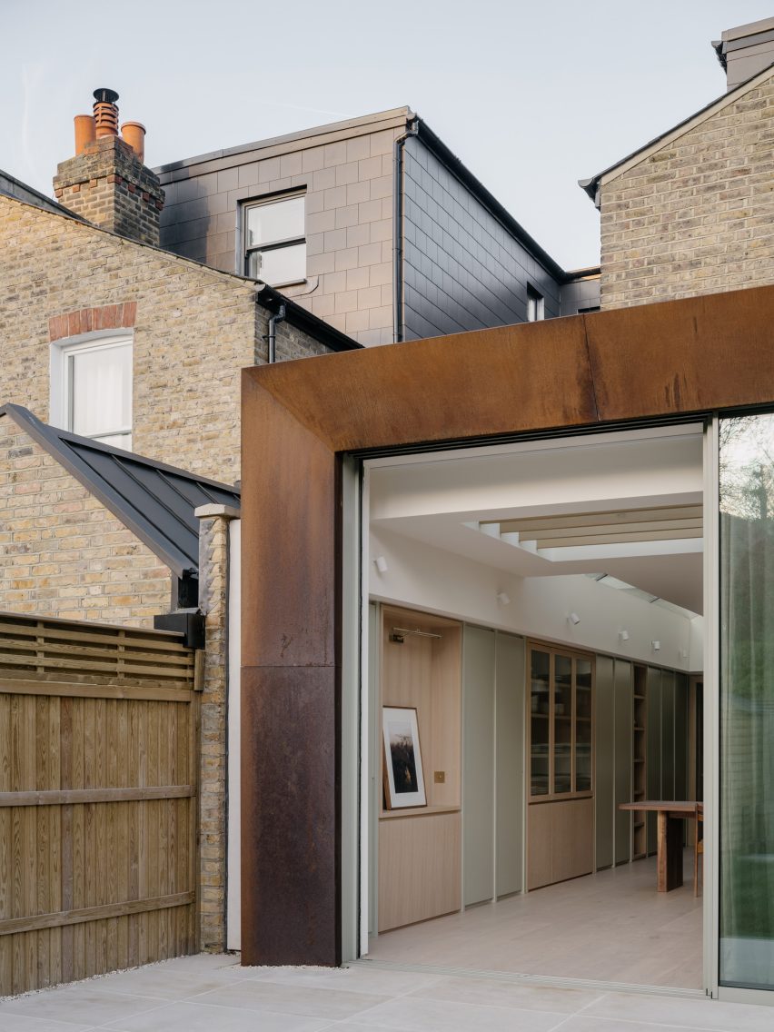 Ribbon House by Will Gamble Architects
