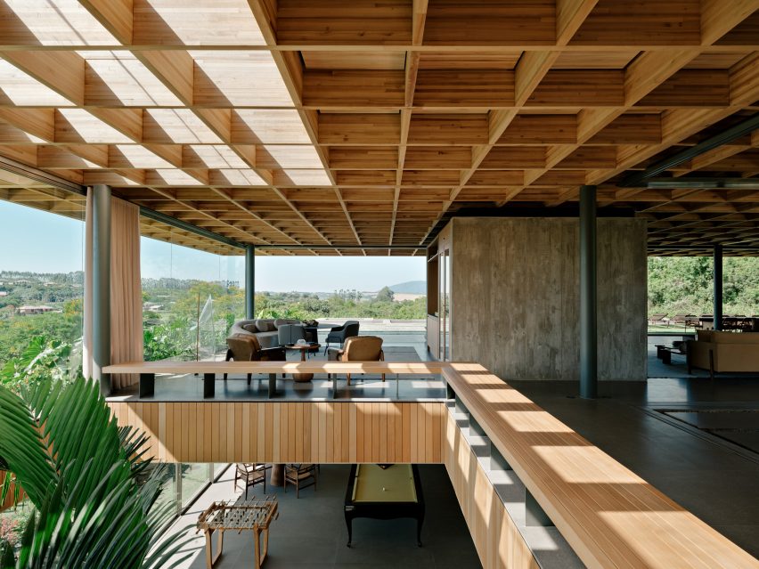 Casa Colmeia by Sabella Arquitetura