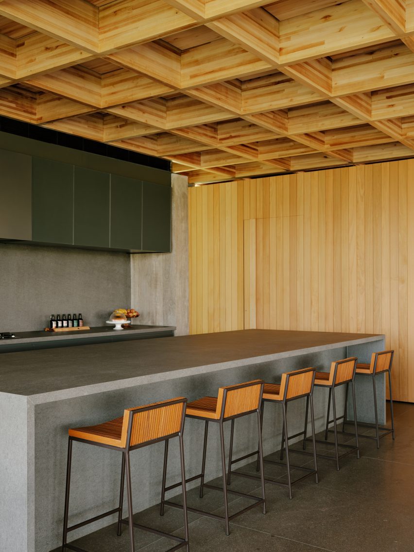 Casa Colmeia by Sabella Arquitetura