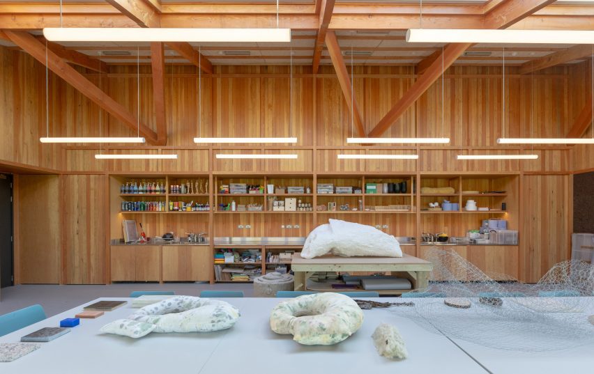 Sheep Field Barn, Henry Moore Studios & Gardens, by DSDHA // Rob Hill
