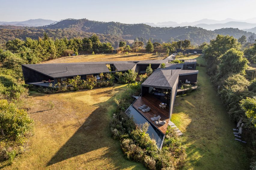 Casa Mavra by Taller Alberto Calleja