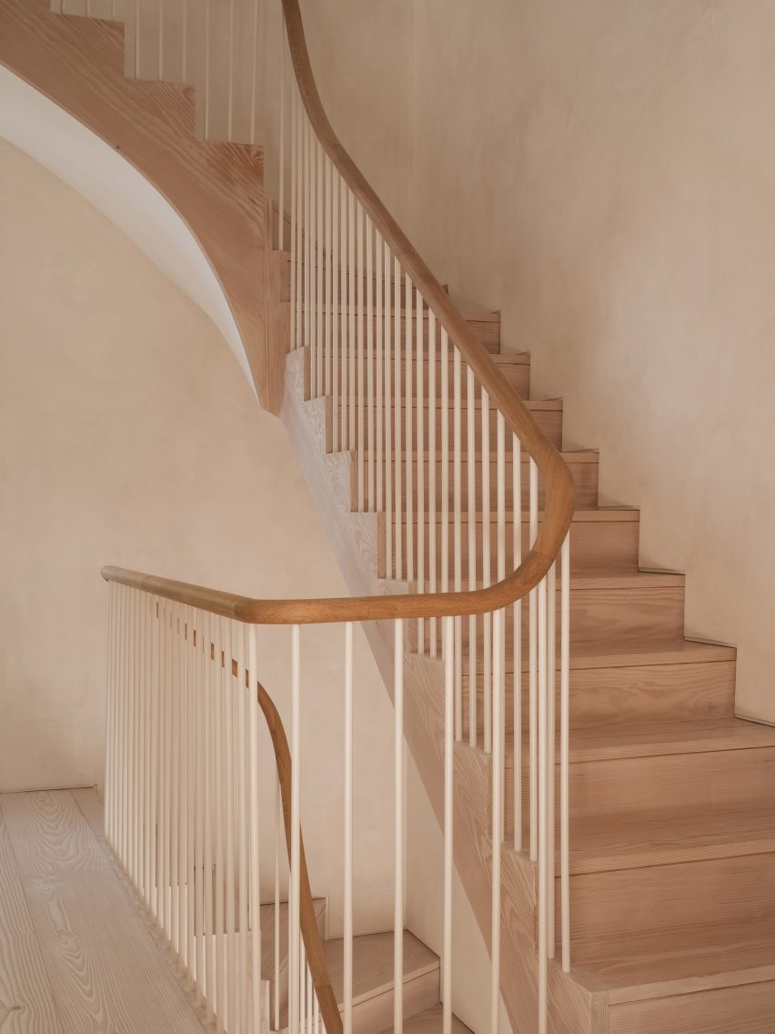 Goldstein Heather West London House staircase
