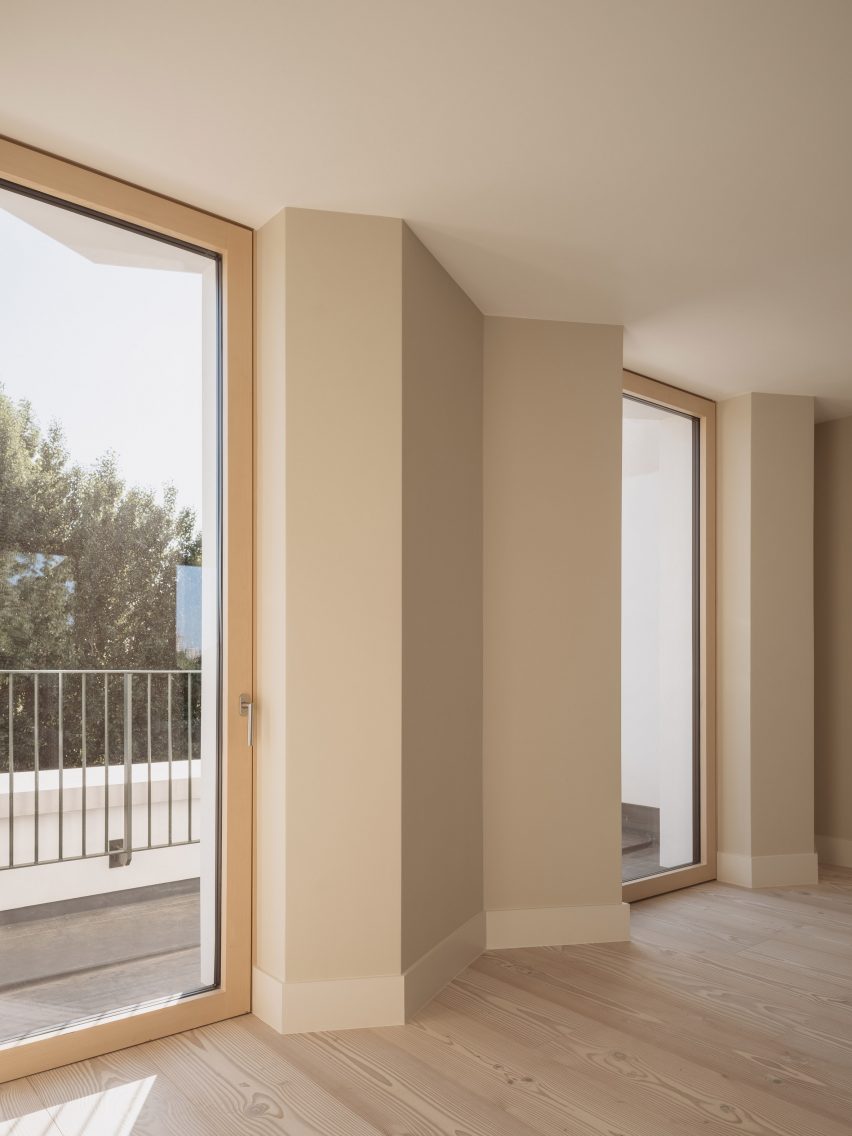 Goldstein Heather West London House top floor