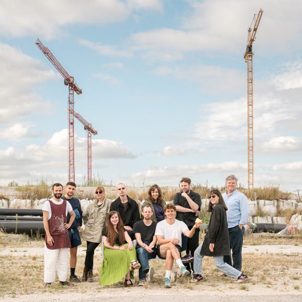Photo of people at a constriction site