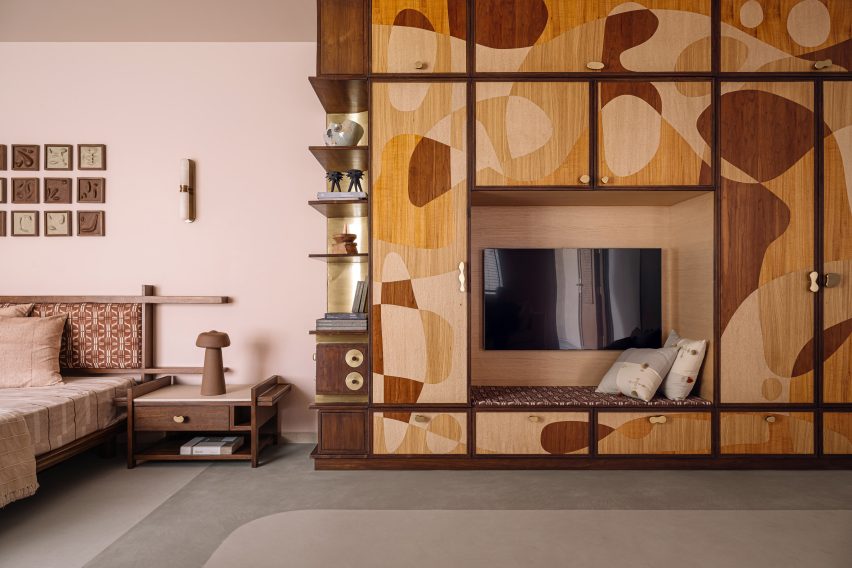 Interiors of Amaltash, a geometric Gujarat residence by Design ni Dukaan