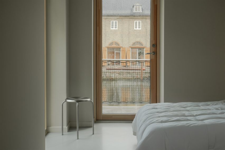 Bedding 1 by Arcgency and MAST