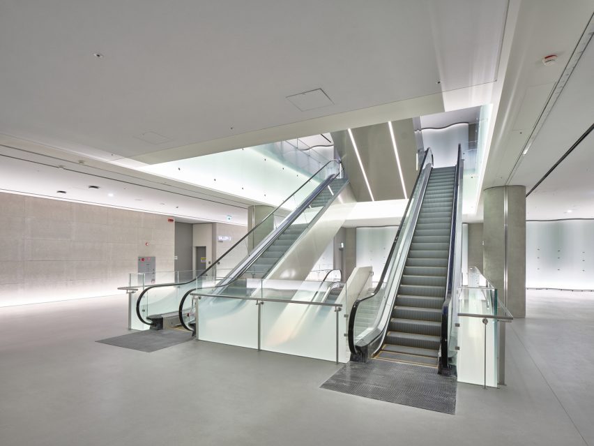 Centre Pompidou Hanwha by Wilmotte & Associés