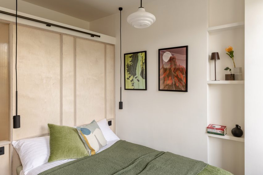 Micro flat in London by CIAO