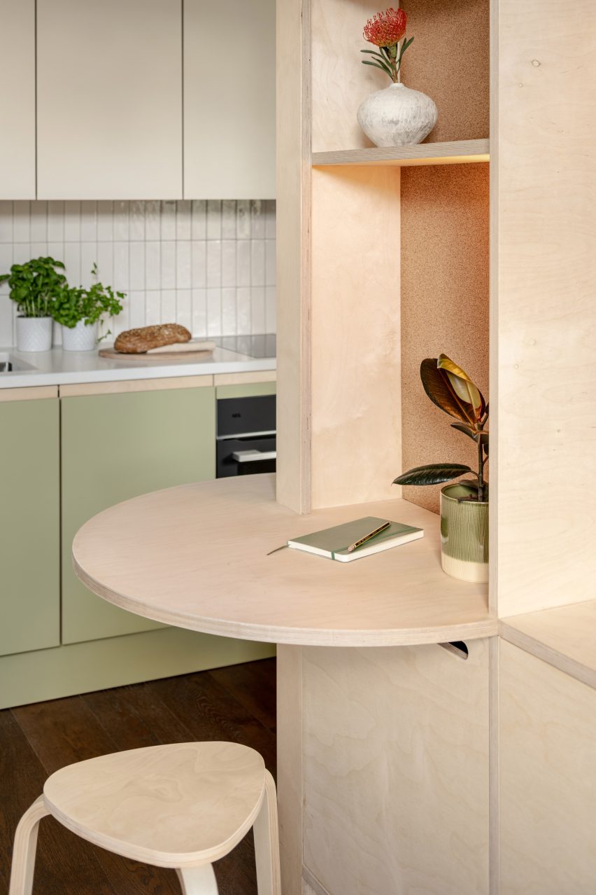 Micro flat in London by CIAO