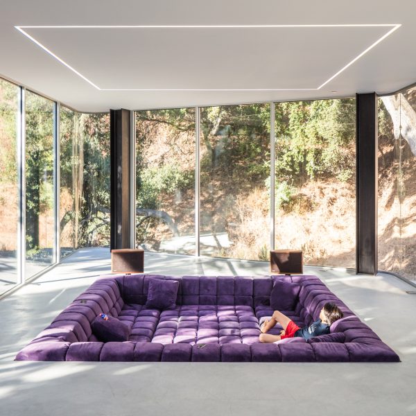 Conversation pit in Californian house