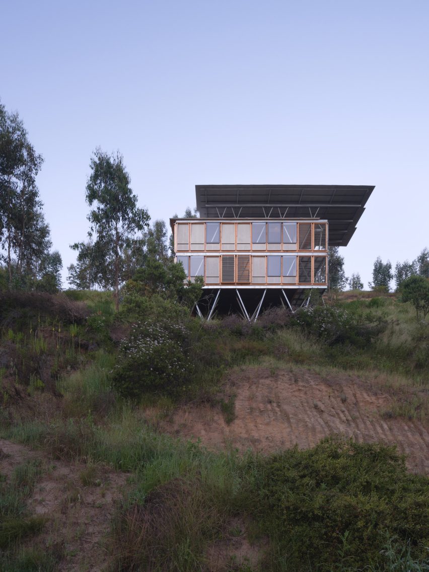 IBSP II modular house in Chile by Ignacio Rojas Hirigoyen and Leonardo Gúzman Valencia