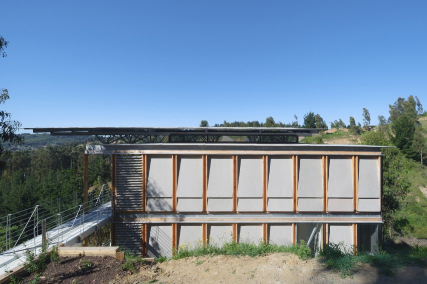 IBSP II modular house in Chile by Ignacio Rojas Hirigoyen and Leonardo Gúzman Valencia
