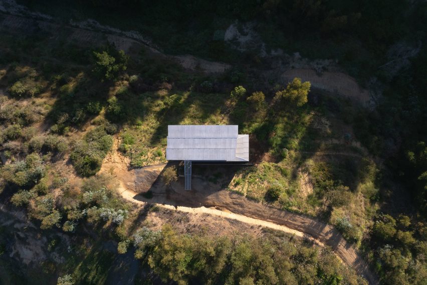 IBSP II modular house in Chile by Ignacio Rojas Hirigoyen and Leonardo Gúzman Valencia