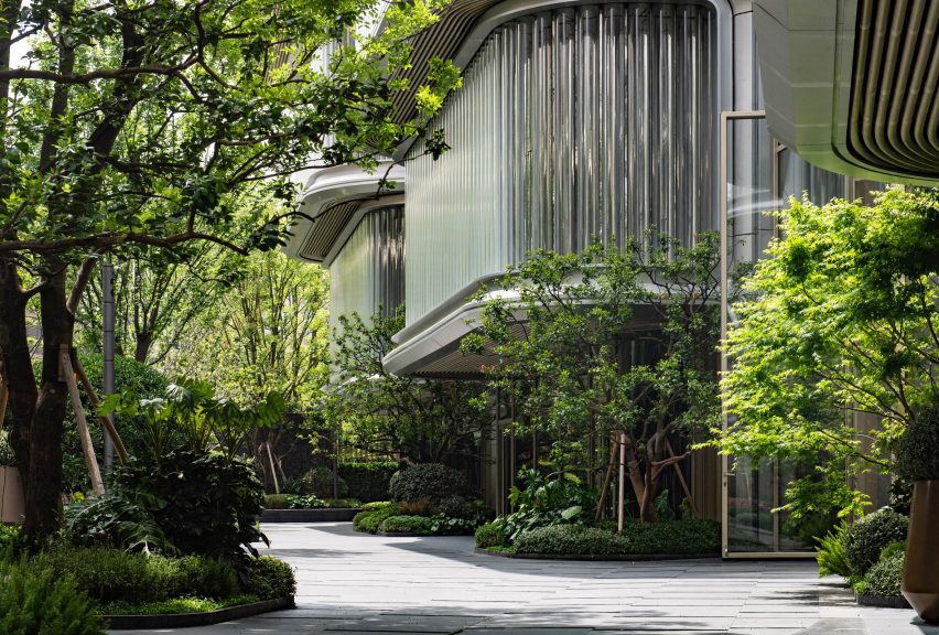 Jia Art gallery in Shanghai by Foster + Partners