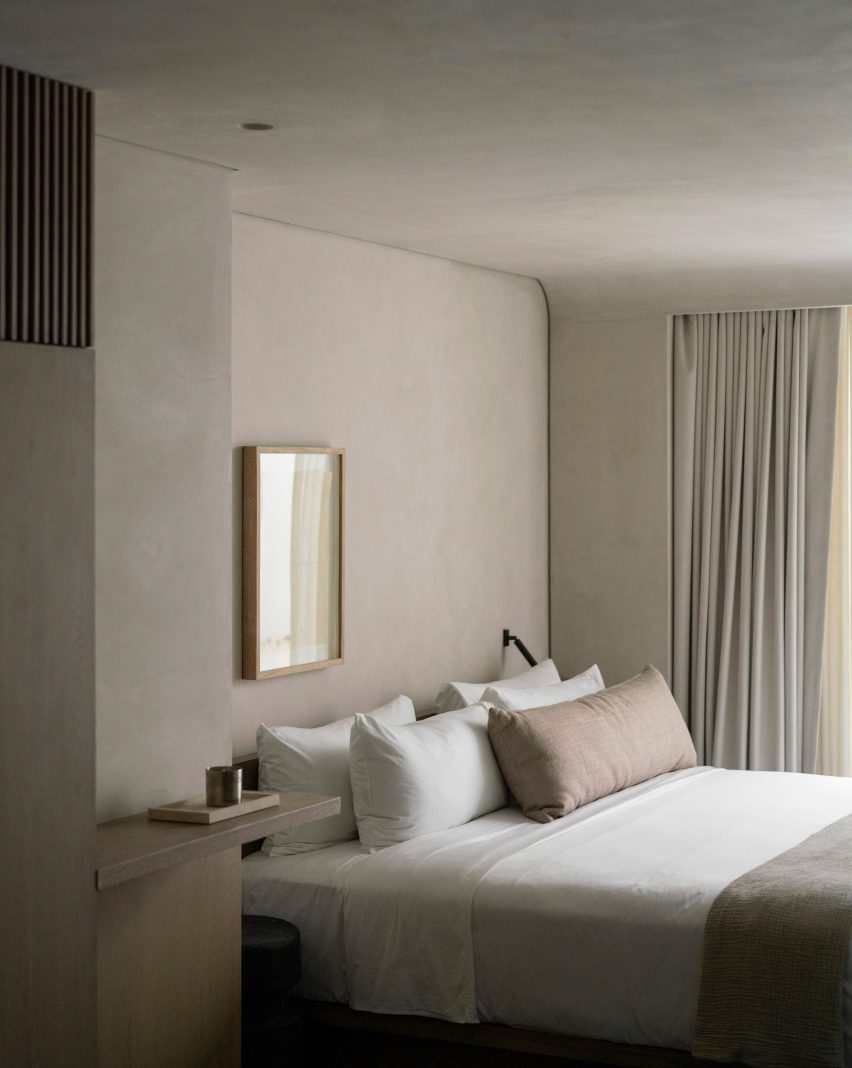 LaMartine hotel by PPAA