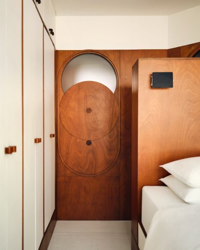 Porthole-style openings