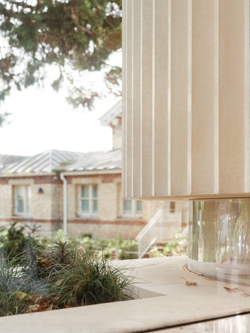 Maggie's Cheltenham by Metropolitan Workshop