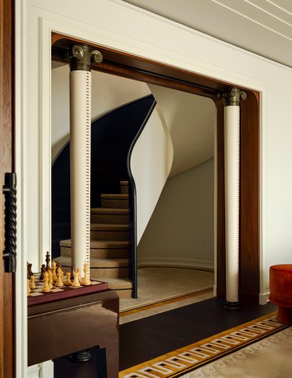 Stairs in Orient Express Corinthian