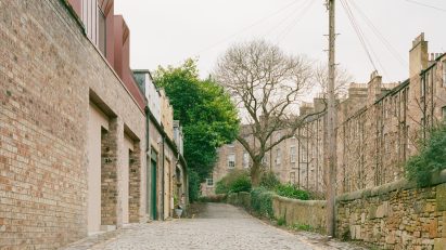 Canon Mews by Pend in Edinburgh Comments