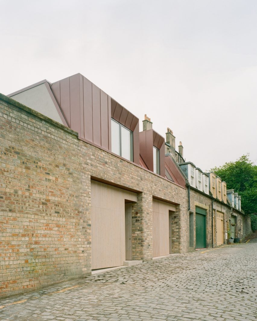 Canon Mews by Pend