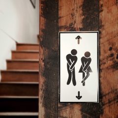 Public toilets sign