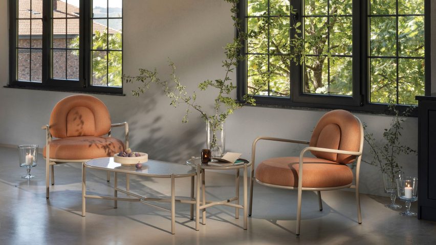 Rise armchair by Parla