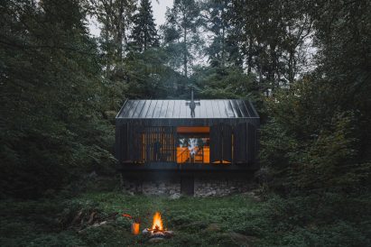 Riverside cabin in Czech forest