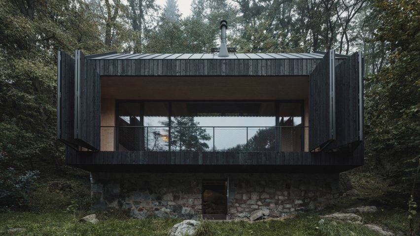 River, Rock, Fire cabin by Mimosa Architects in Czech Republic