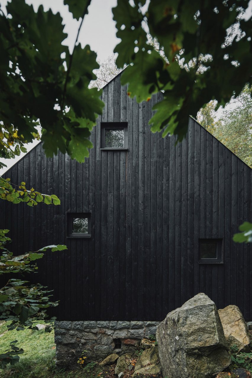River, Rock, Fire by Mimosa Architects near Sazava river