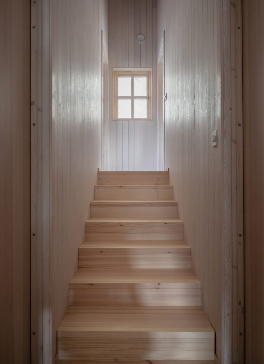 Smallholding at Nesjestranda extension by Rever & Drafe