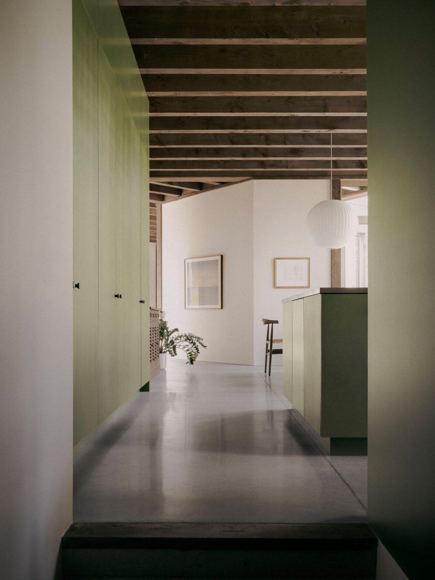 Sono Residence in Quebec by AtelierCarle