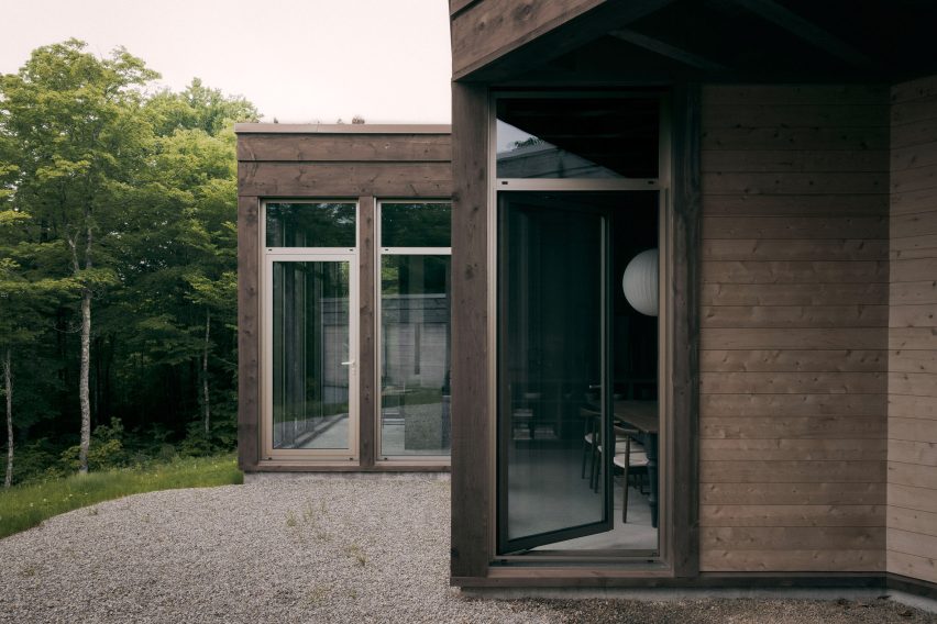 Sono Residence in Quebec by AtelierCarle