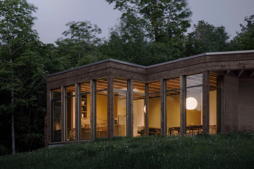 Sono Residence in Quebec by AtelierCarle