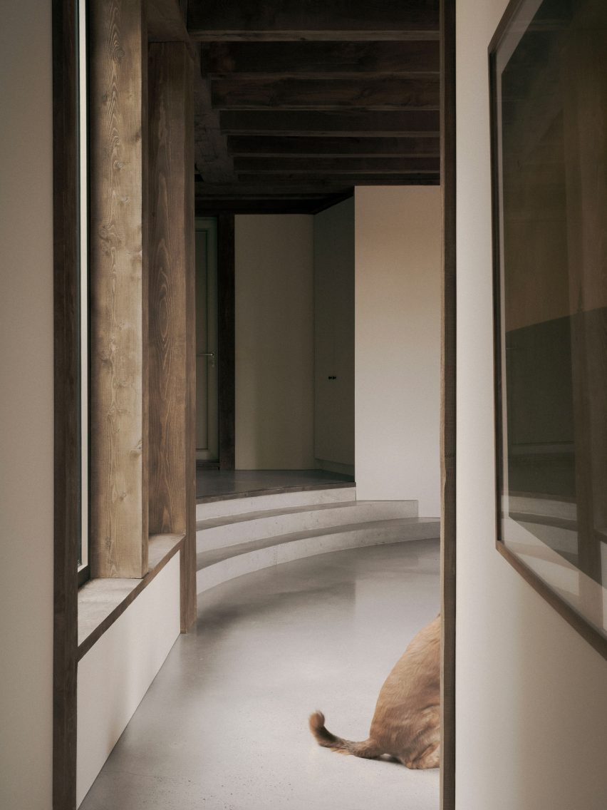 Sono Residence in Quebec by AtelierCarle