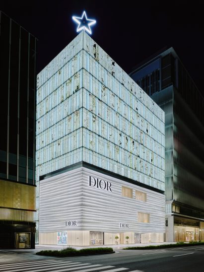 Exterior of House of Dior Shinsaibashi