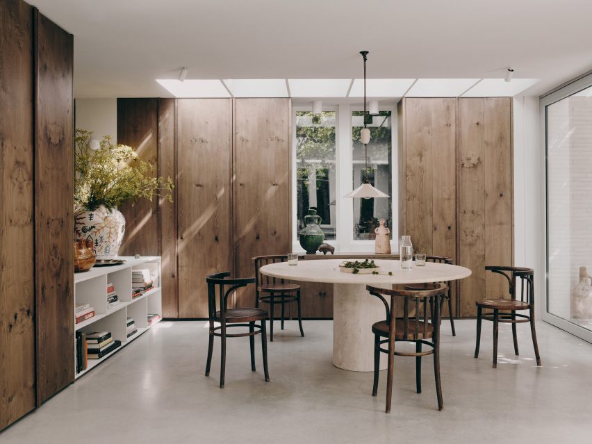 Cemetery House by Studio Hallett