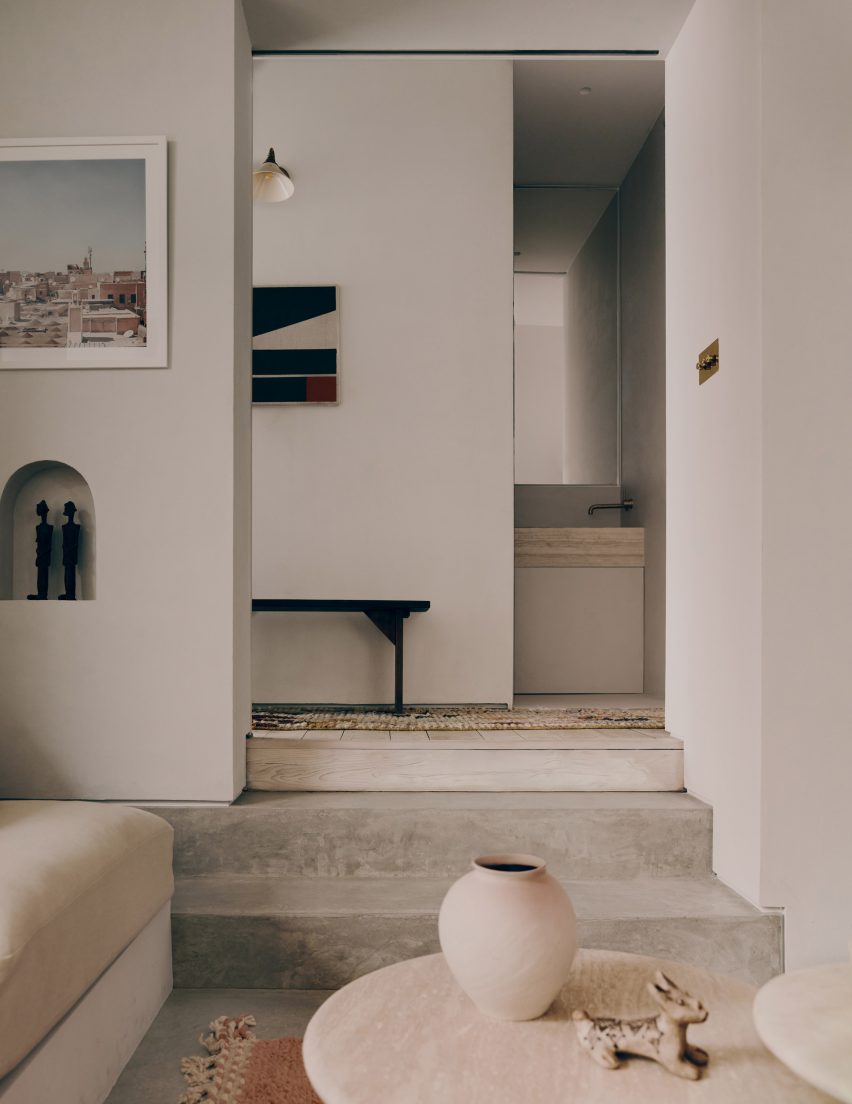 Cemetery House by Studio Hallett