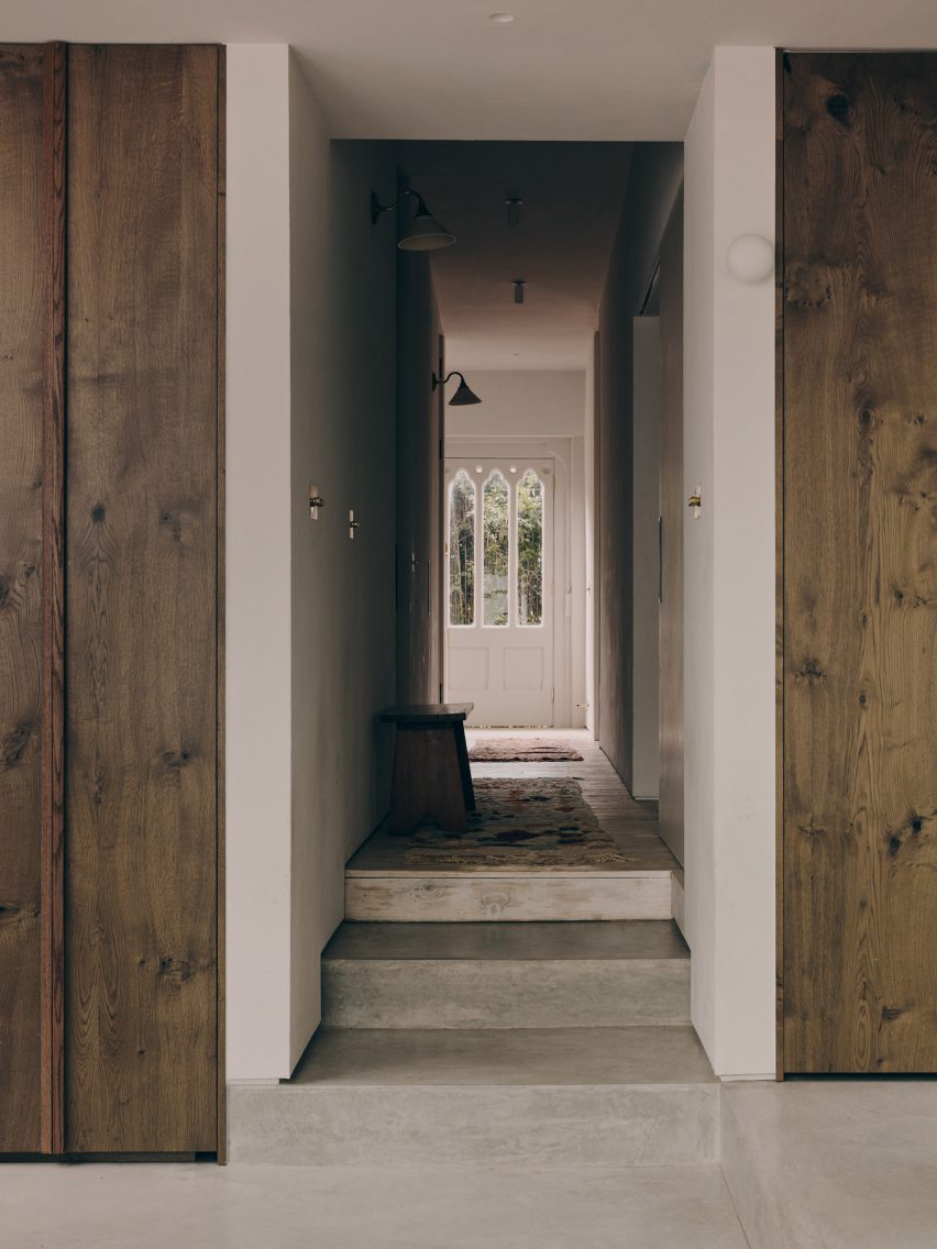 Cemetery House by Studio Hallett