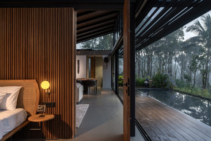 Summer Home by Mindspark Architects