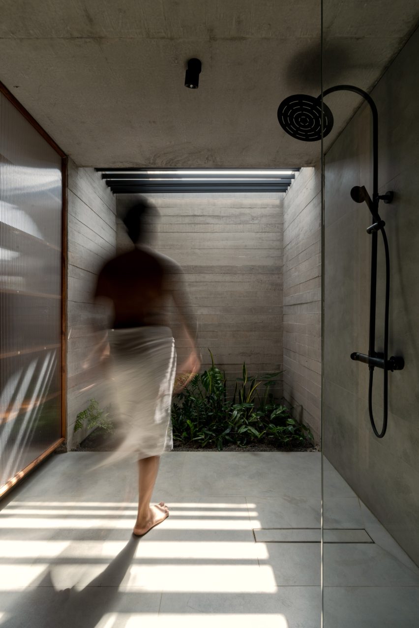 Summer Home by Mindspark Architects