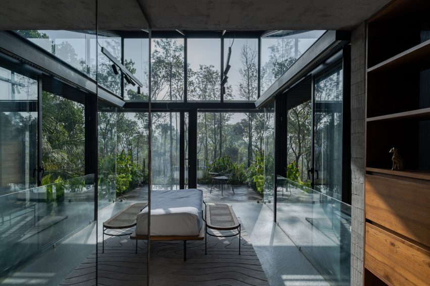 Summer Home by Mindspark Architects