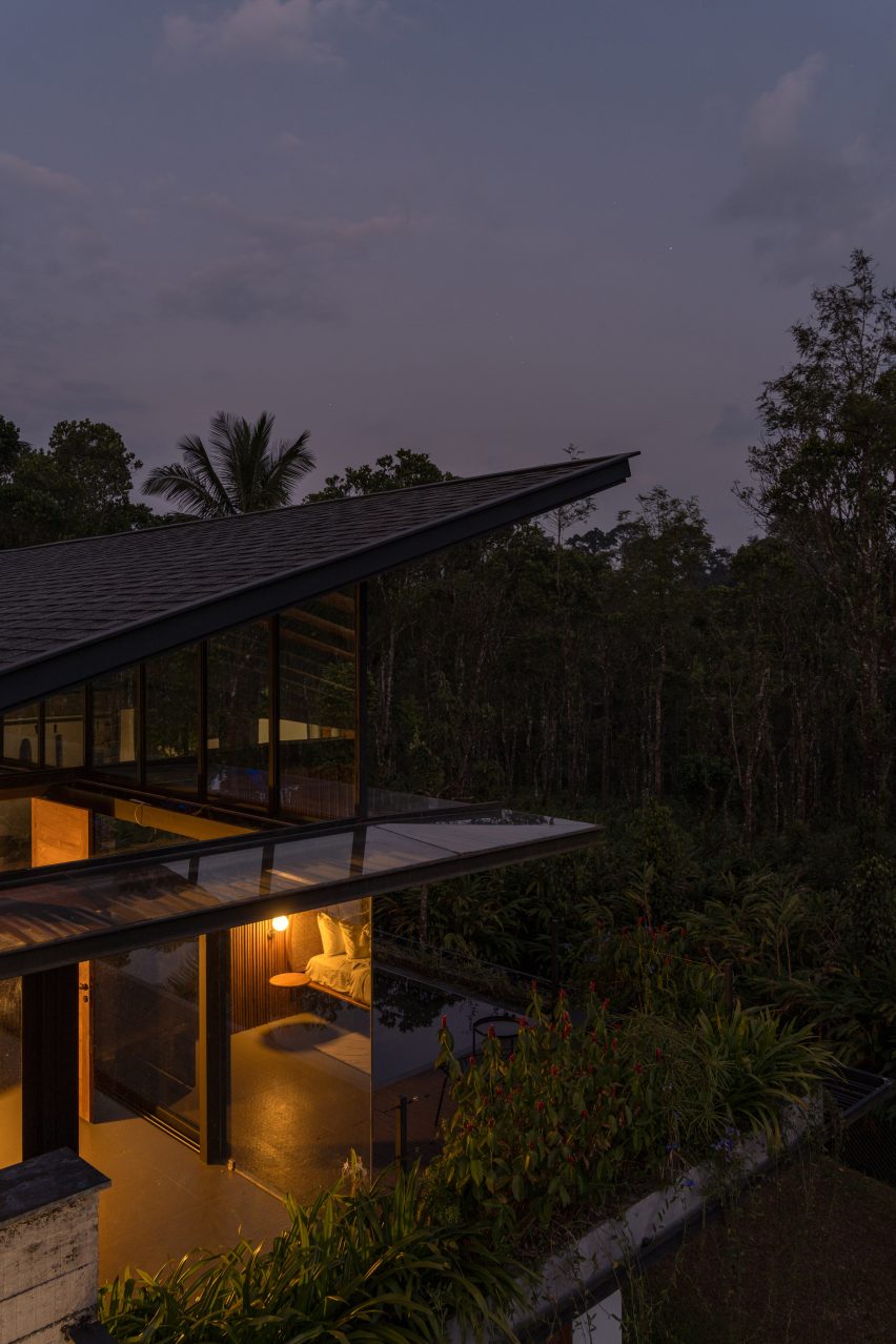Summer Home by Mindspark Architects