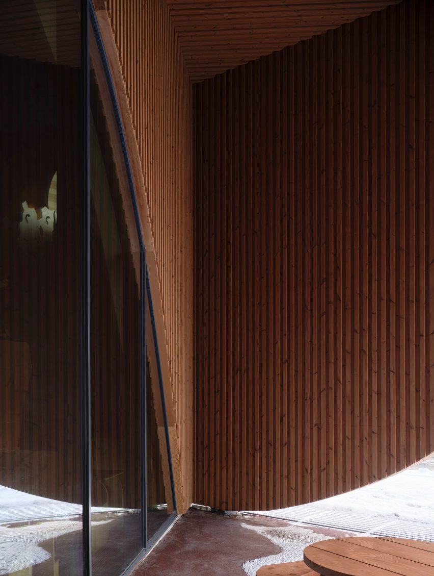 Ishøj Theatre by Svendborg Architects and Wohlert Arkitekter